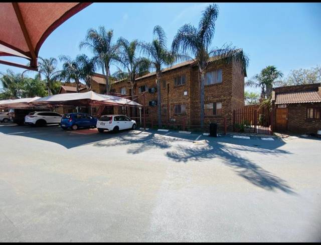3 BEDROOM APARTMENT FOR SALE IN WITFIELD